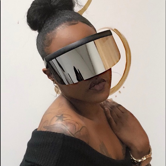 Black Mirror Visor 2018 Show Stoppers - Picture 5 of 5